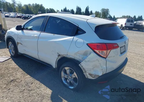 2017 Honda Hr-V Lx z USA, uszkodzony, nr VIN 3CZRU6H37HM721643